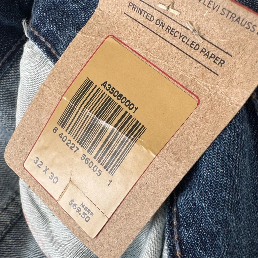 BOGO Levi’s Women’s Jeans - Picture 9 of 11